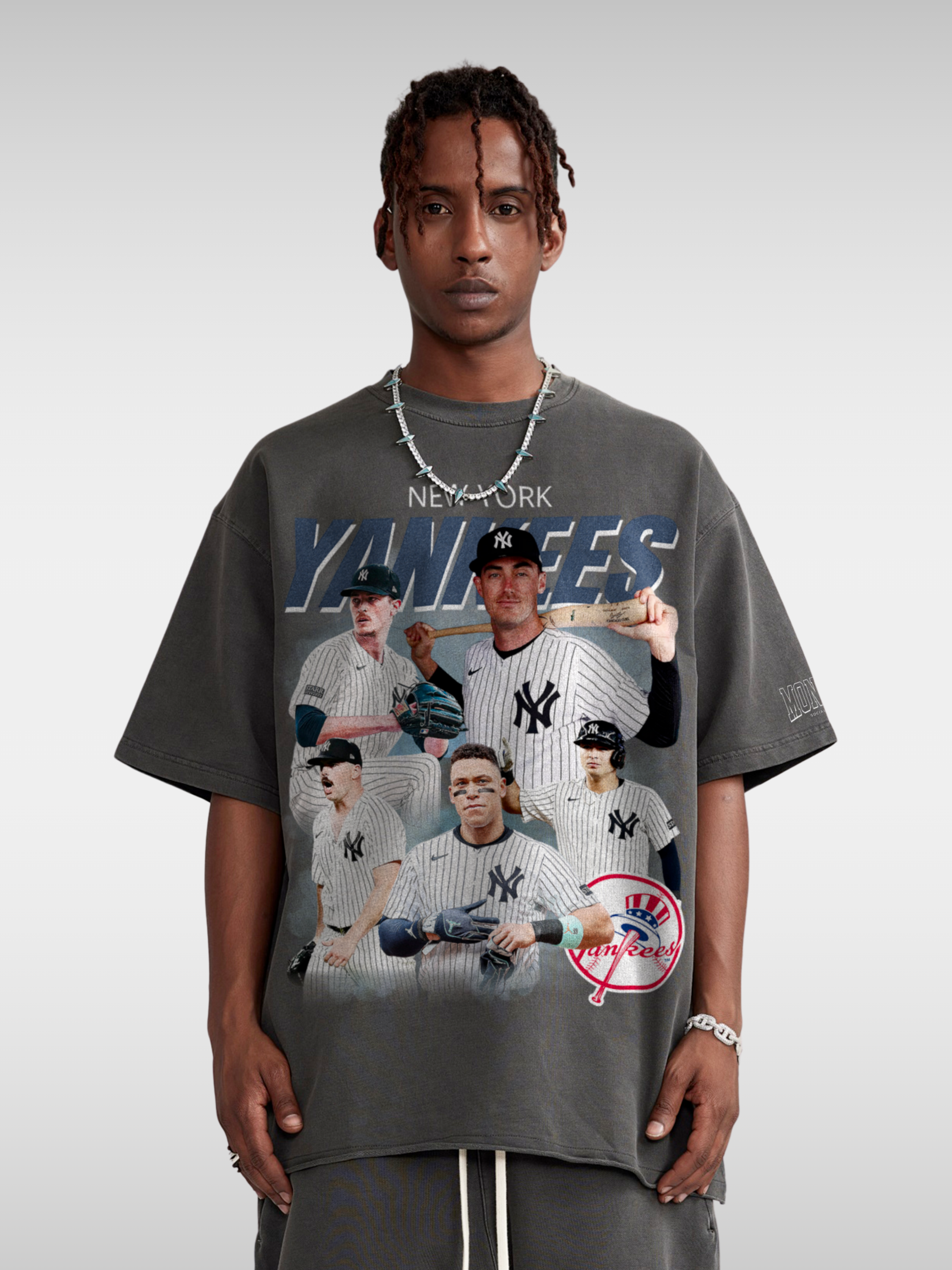 N.Y YANKEES GRAPHIC TEE