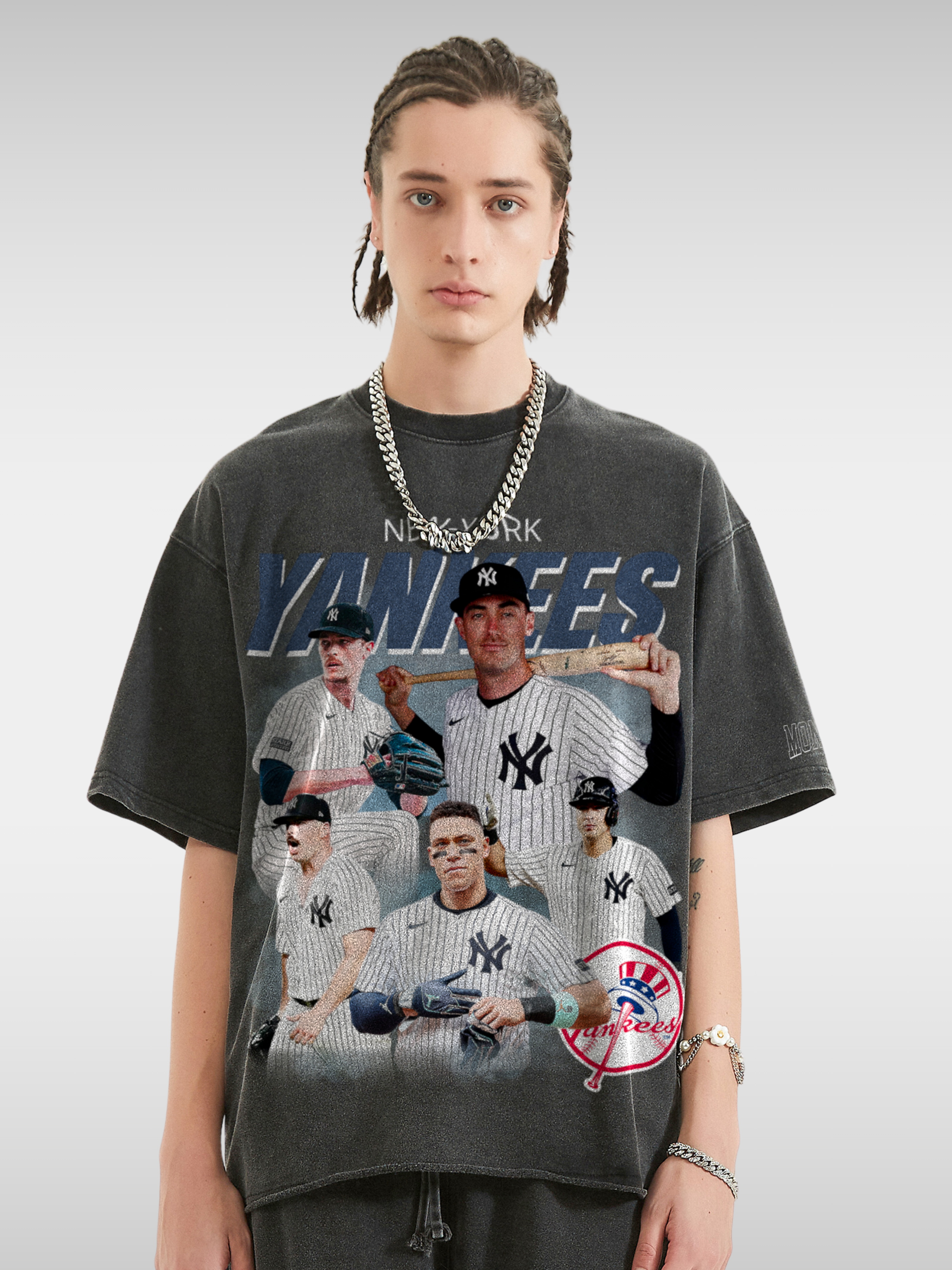 N.Y YANKEES GRAPHIC TEE