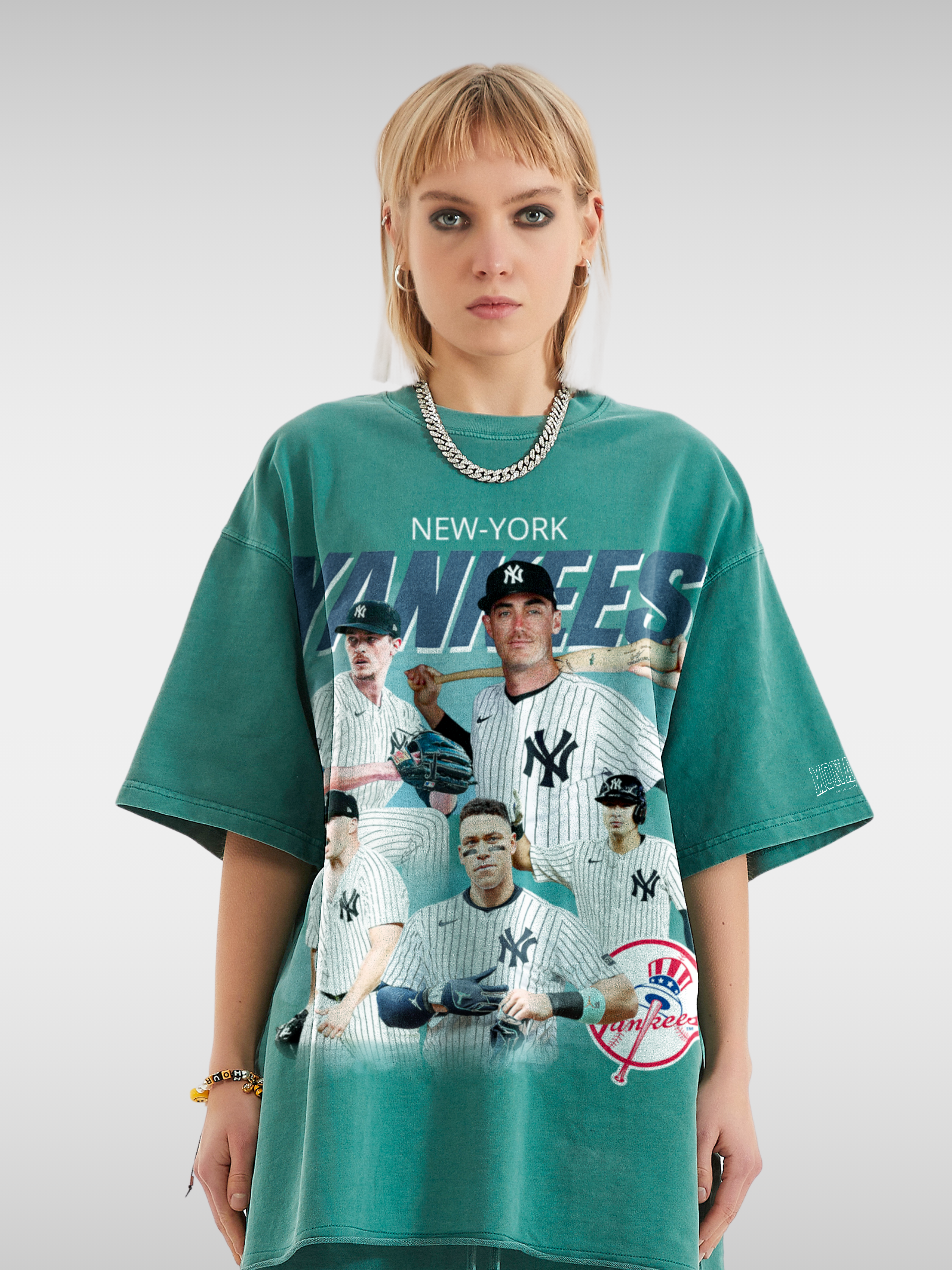 N.Y YANKEES GRAPHIC TEE
