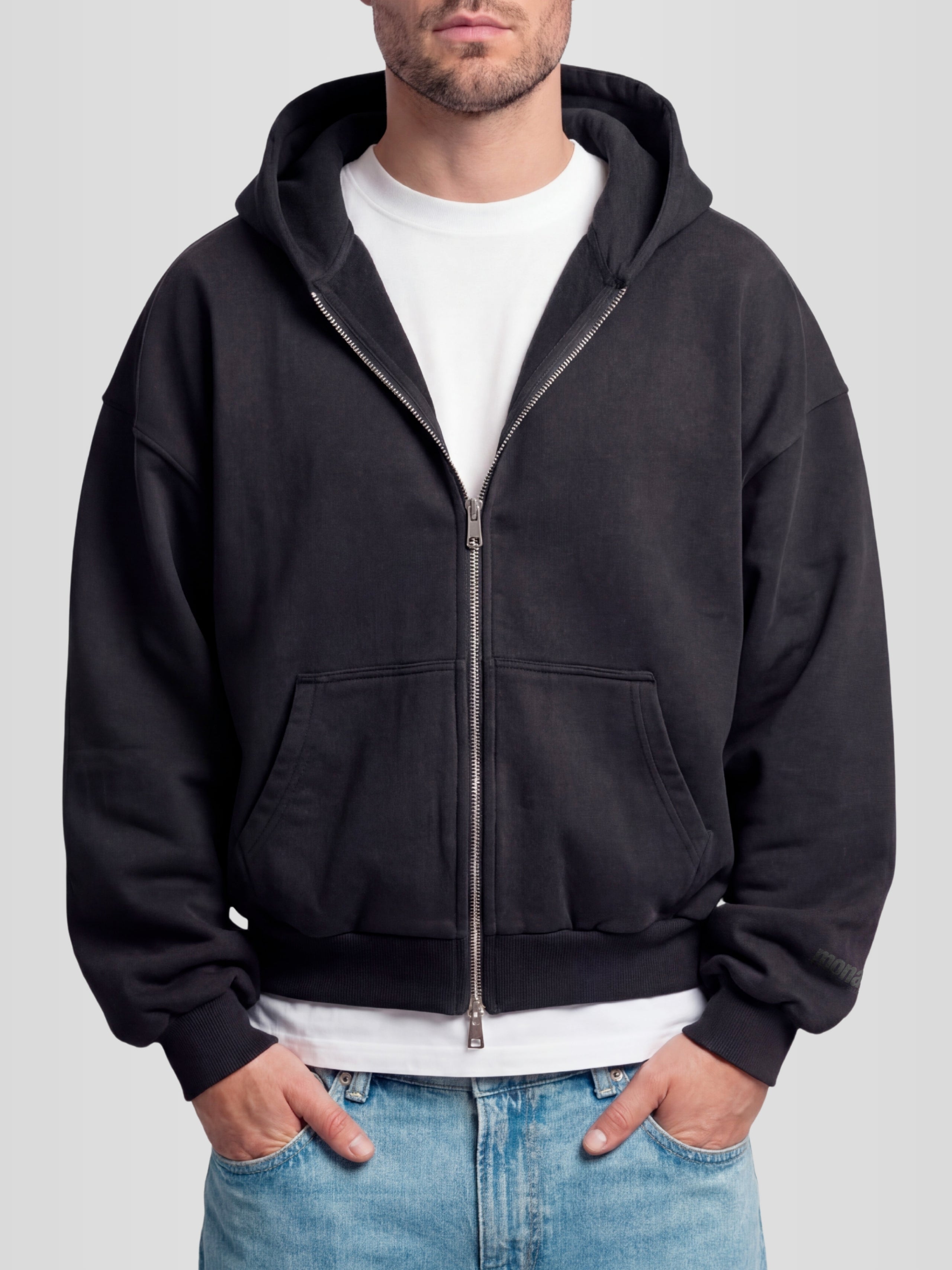 THE MINIMAL HOODIE