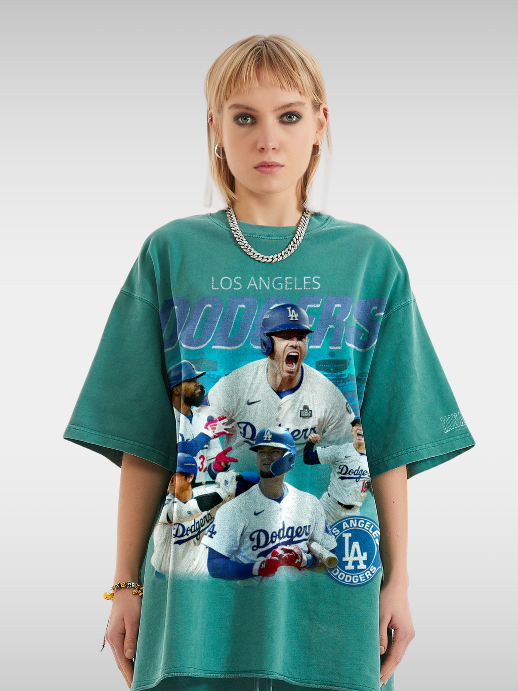 L.A DODGERS GRAPHIC TEE