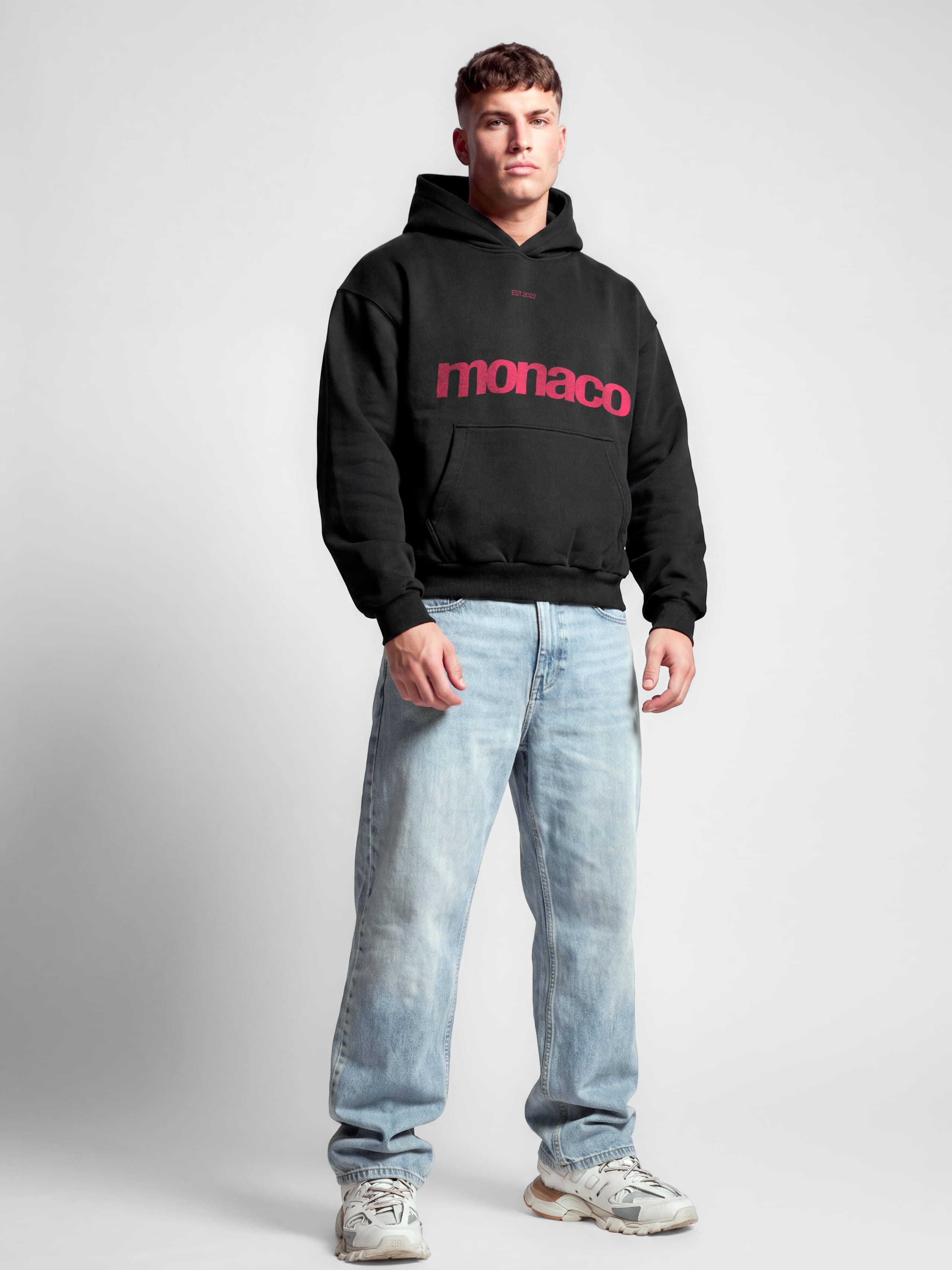 MODERN HERITAGE HOODIE - BLACK