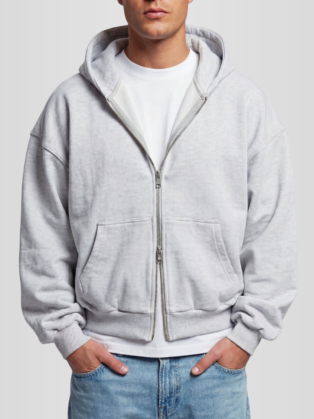 RACER NO. 04 HOODIE